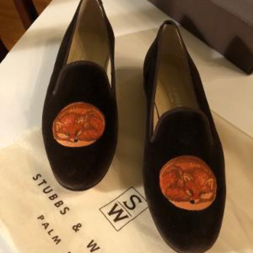 NWT Women's Stubbs & Wootton flats with Fox logo. Brand spanking new!!